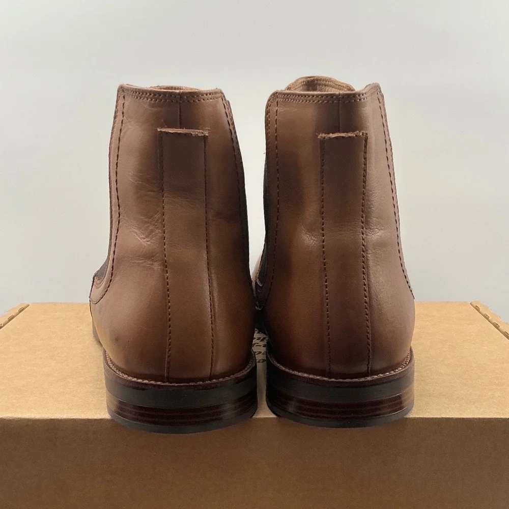 Johnston & Murphy Mens Tan Leather Chelsea Boots Burnished Almond Toe Pull On